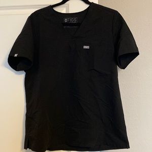 FIGS Casma Three Pocket Scrub Top